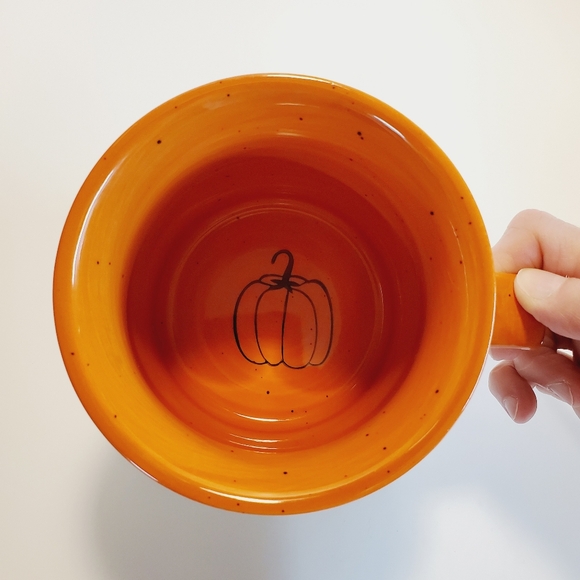 Meritage Fall Theme Ceramic Mug With Inner Pumpkin Image - Picture 2 of 6